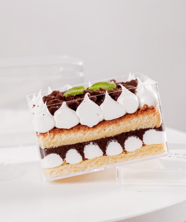 Креманка для десертов с крышкой квадратная CAKE BOX, 350 мл