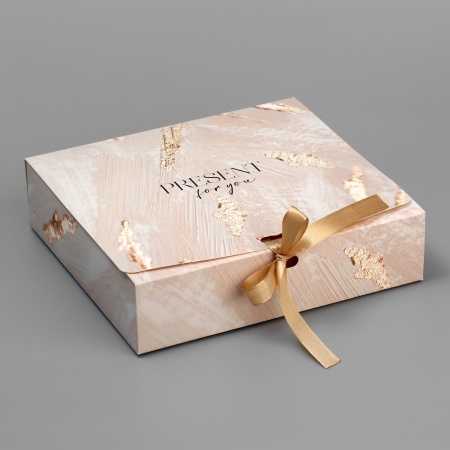 Коробка складная подарочная "Present", 200*180*50 мм