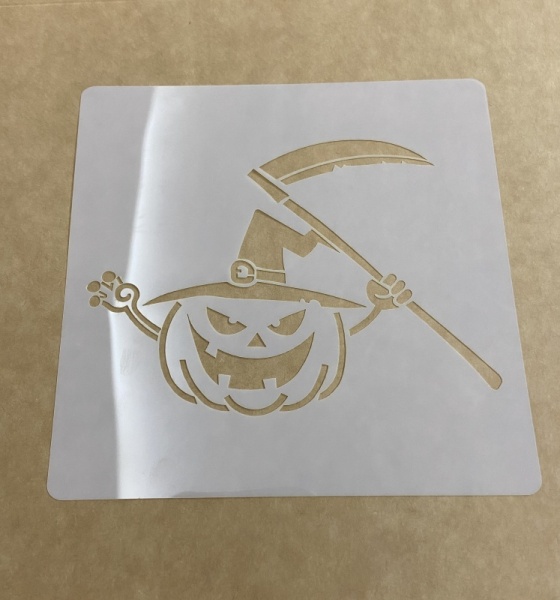 Трафарет пластиковый "Тыква с косой" 15*15 см