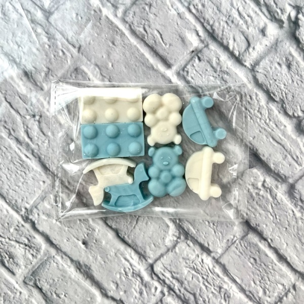 Фигурка из шоколадной глазури "Набор. Детские игрушки", голубой