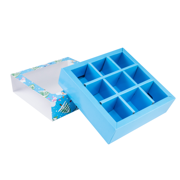 Коробка для 9 конфет "Снеговики и елки"