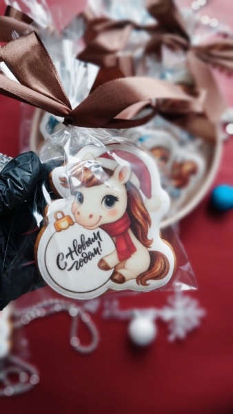 Пряник имбирный  "Коняшка", 10 см, 1 шт