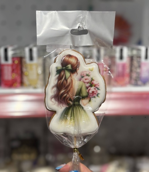 Пряник имбирный "Девушка с цветами", 10 см