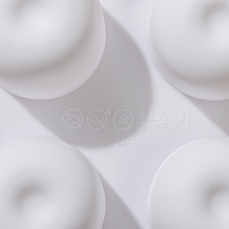 Форма для муссовых десертов и выпечки Доляна «Яблоко», 29,5×17,5×3 см, 15 ячеек, d=4 см, силикон, цвет белый