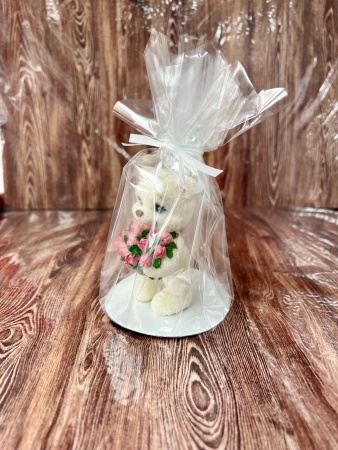 Фигурка из шоколадной глазури "Мишка с тюльпанами"